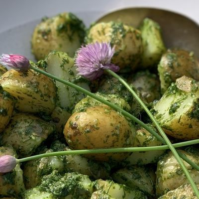 Simple herby potato